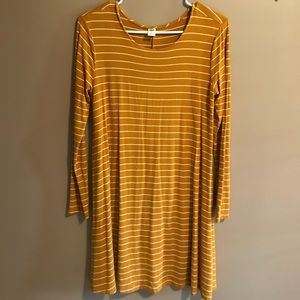 Old navy striped t-shirt dress